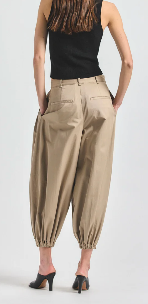 KENDALL PLEATED