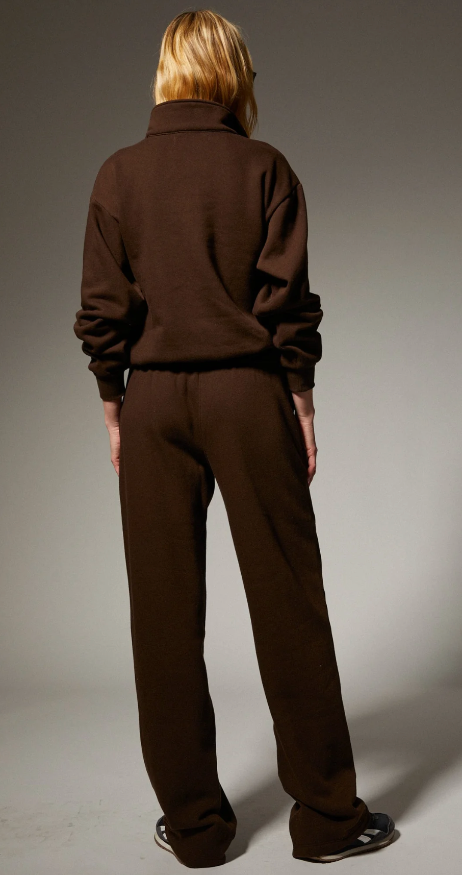 QUARTER ZIP