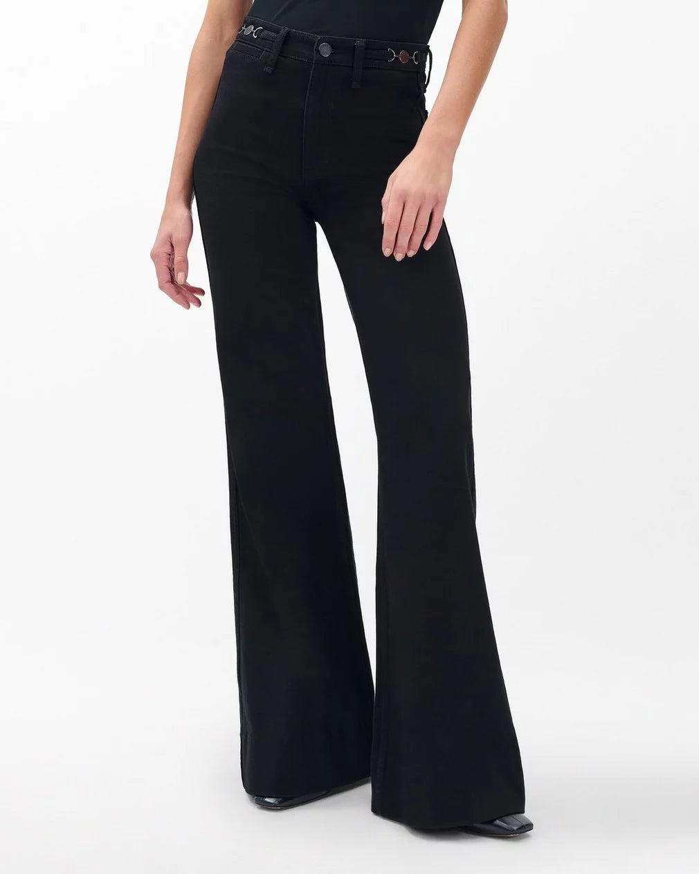 SKYLAR HIGH-RISE JEAN